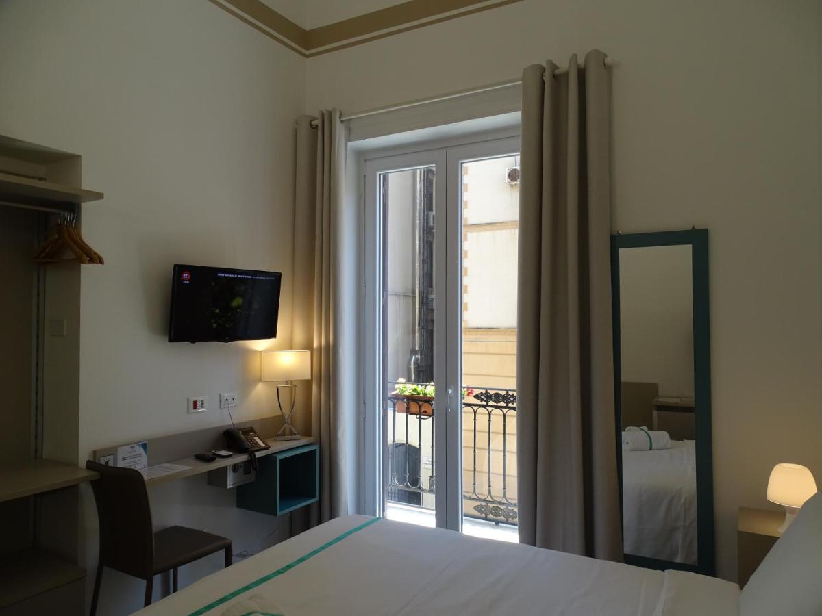 Le Quattro Stagioni - Rooms & Suites Palermo Dış mekan fotoğraf