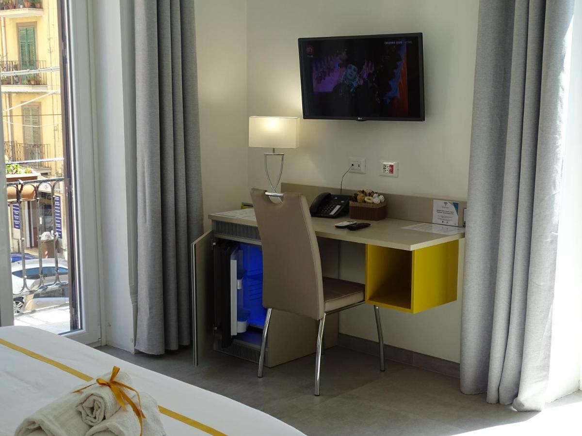 Le Quattro Stagioni - Rooms & Suites Palermo Dış mekan fotoğraf